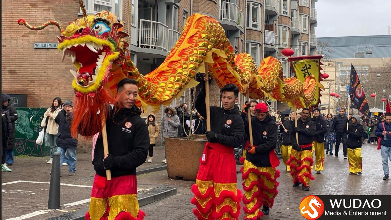 Chinees Nieuwjaarsviering Drakendans Parade in Chinatown